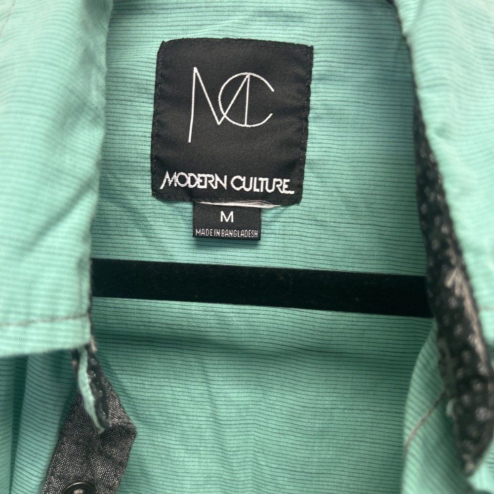 Modern Culture Shirt Mens M EUC Button Up Short Sleeve Aqua - Picture 2 of 3